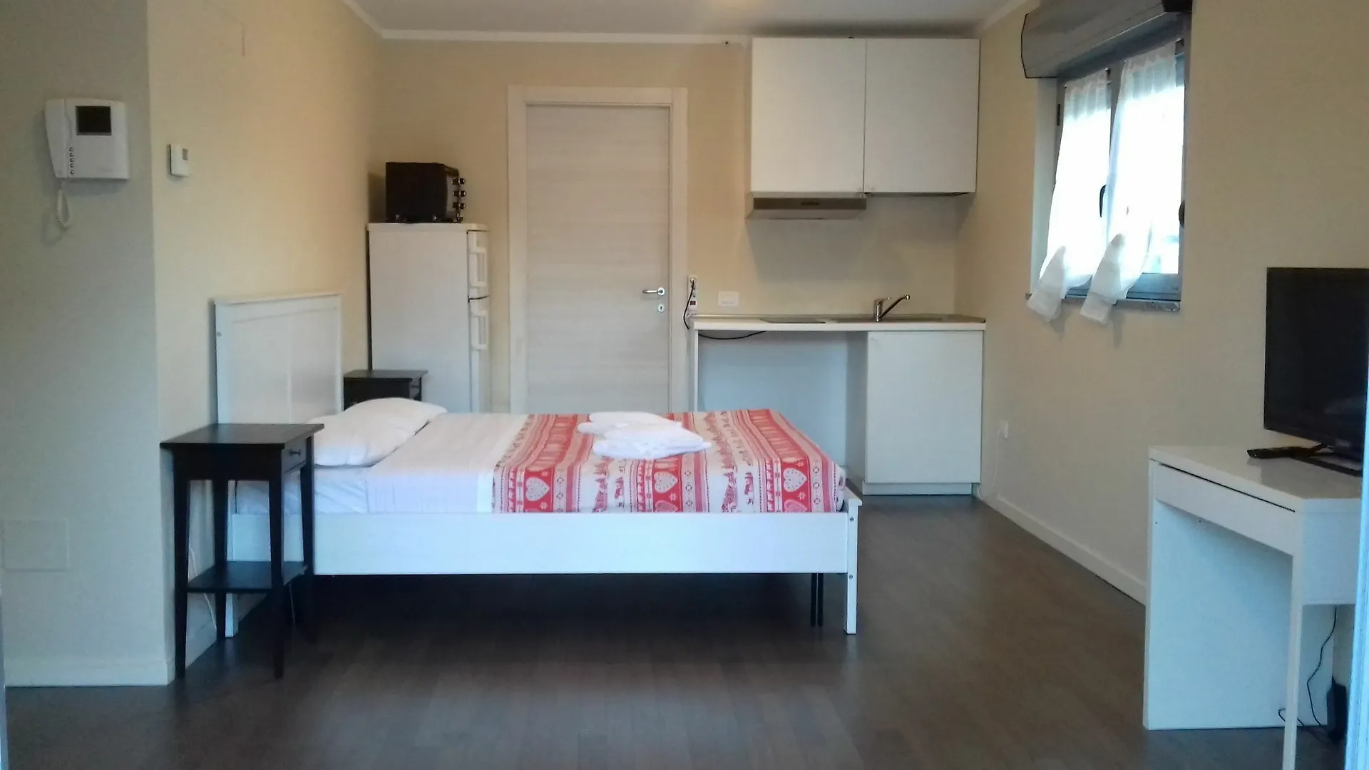 Red Line Apartments Milano